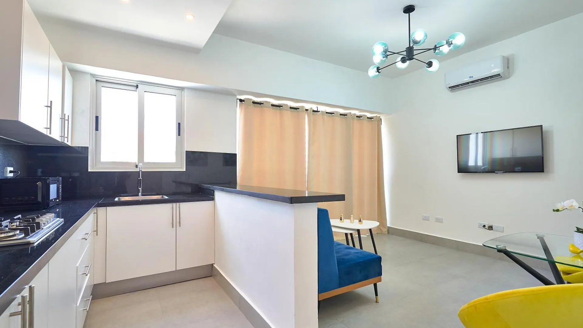 Central Suites Tower Σάντο Ντομίγκο 0*,  Δομινικανή Δημοκρατία