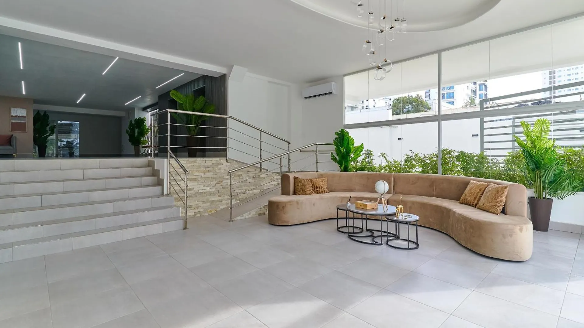 Central Suites Tower Σάντο Ντομίγκο 0*,  Δομινικανή Δημοκρατία